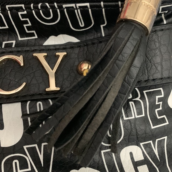 Juicy Couture Wristlet/clutch - Picture 9 of 9